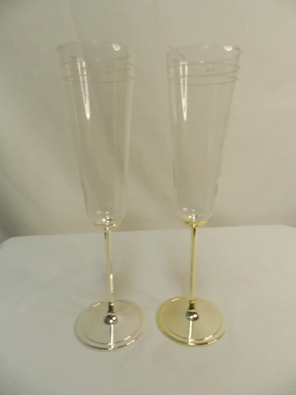 Lenox Kate Spade Darling Point Mr. & Mrs. Champagne Flute Set of 2 Wedding NEW